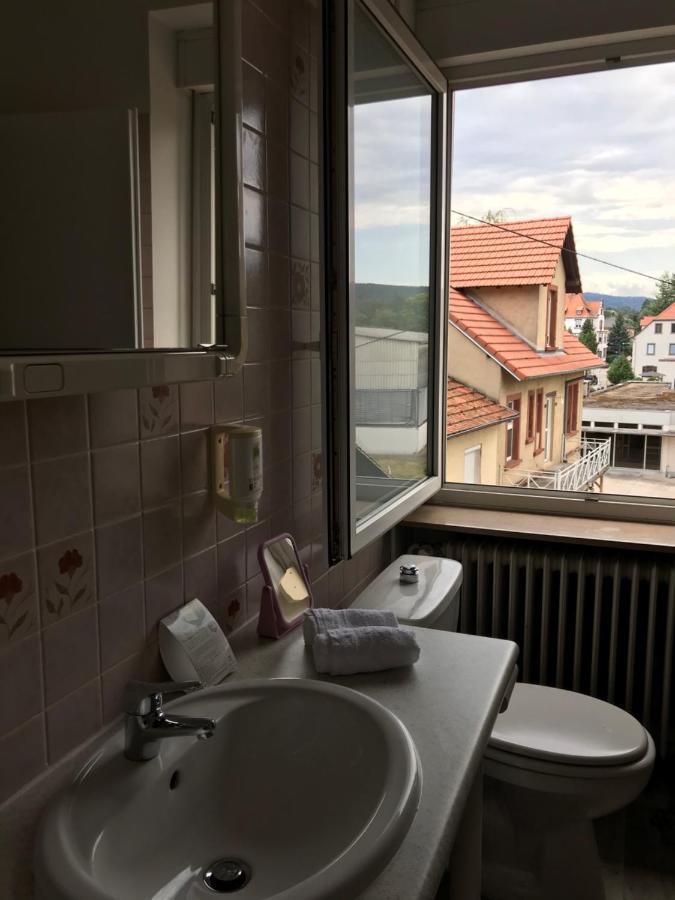 Hotel Weiss วิสซ็องบูร์ ภายนอก รูปภาพ