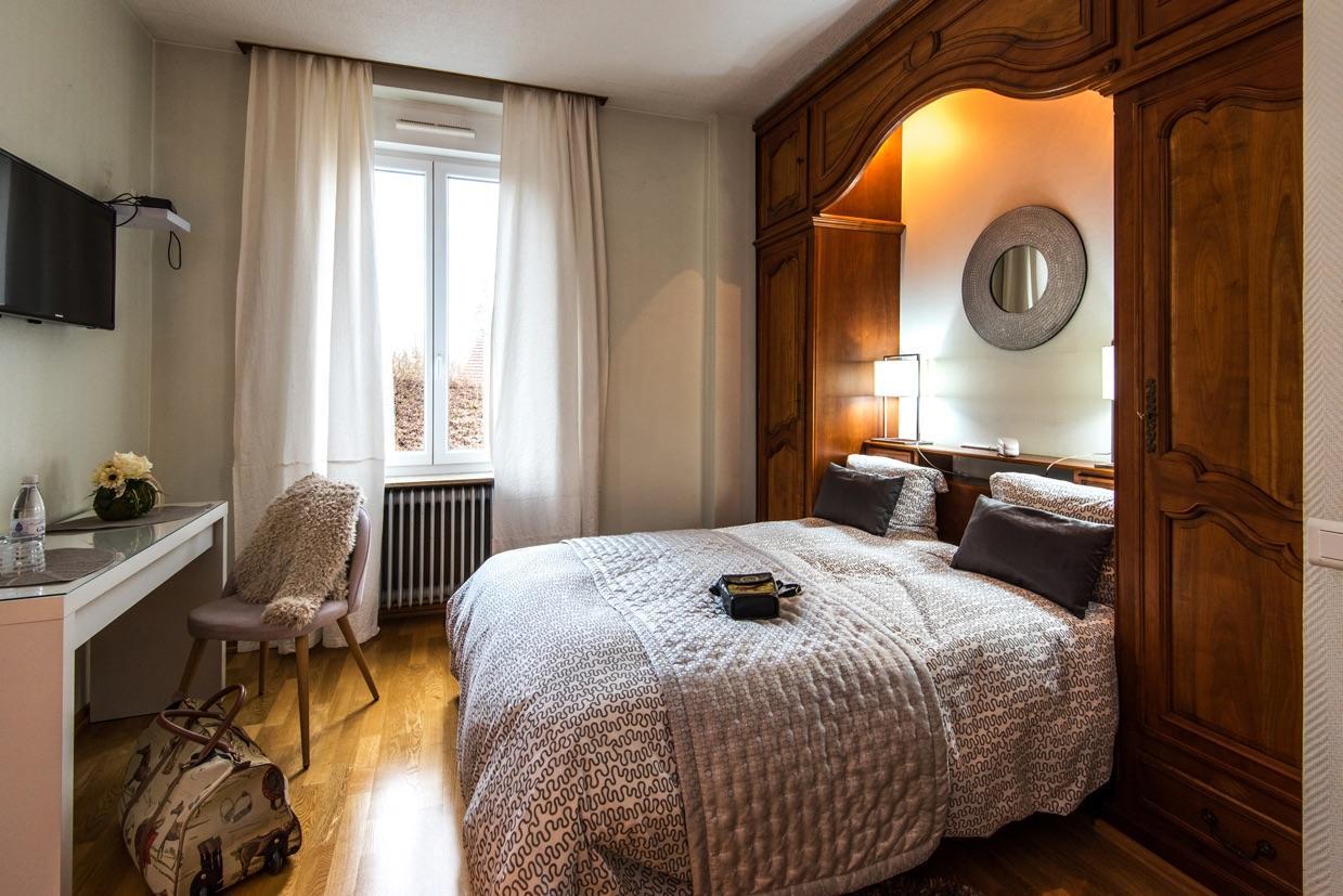 Hotel Weiss วิสซ็องบูร์ ภายนอก รูปภาพ